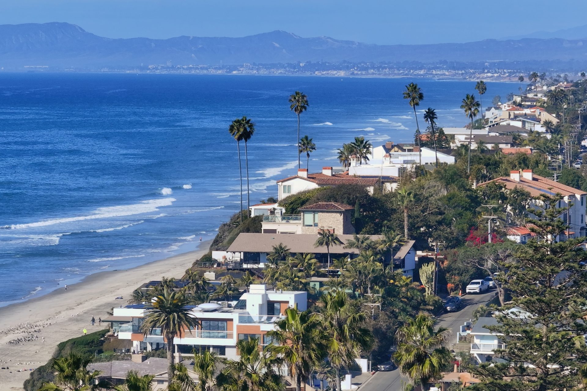 Encinitas Beach Homes overlooking the Pacific Ocean